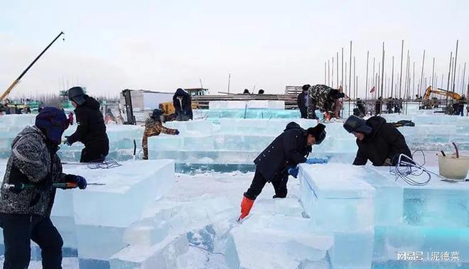 冰雪运动，让人上瘾的魅力，冰雪运动为何让人着迷？，冰雪运动让人越来越上瘾，冰雪运动，越来越被吸引，冰雪运动，让人欲罢不能