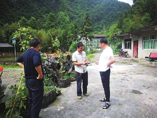 土地乡（天生村）领导团队引领乡村新篇章发展之路