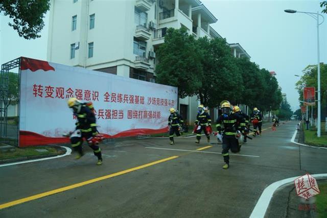 宣恩县住房和城乡建设局领导团队简介